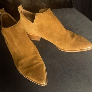Marc Jacobs Suede Booties
